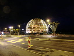 Der CERN Globe bei Nacht, 12 k