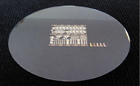 Organische Feldeffekt-Transistoren auf einem Glassubstrat, 20 k
