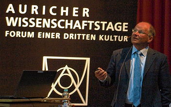 Foto von Prof. Dr. Alfred Leitenstorfer bei seinem Vortrag auf den 26. Auricher Wissenschaftstagen, 23 k
