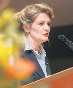 Foto von Kultusministerin Elisabeth Heister-Neumann bei der Eröffnungsveranstaltung 2009, 26k